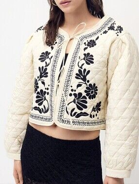 NWT Embroidered Flowers Quilted Jacket - S